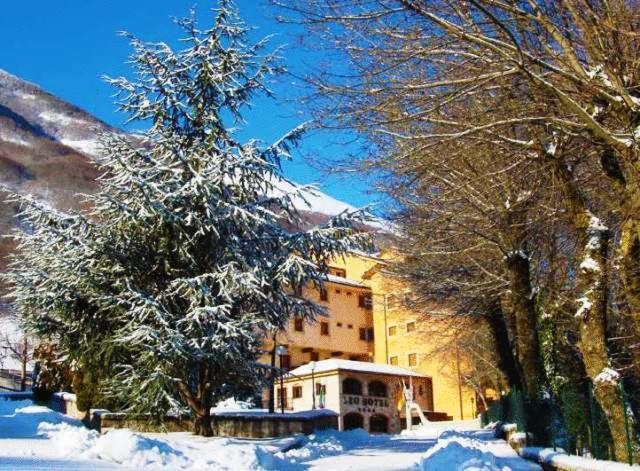Leo Hotel Leonessa Εξωτερικό φωτογραφία